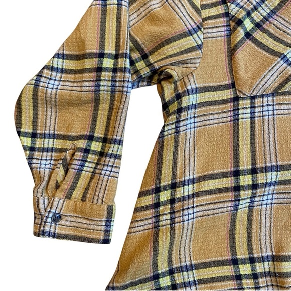 BDG black and gold oversized fit flannel - Picture 3 of 4